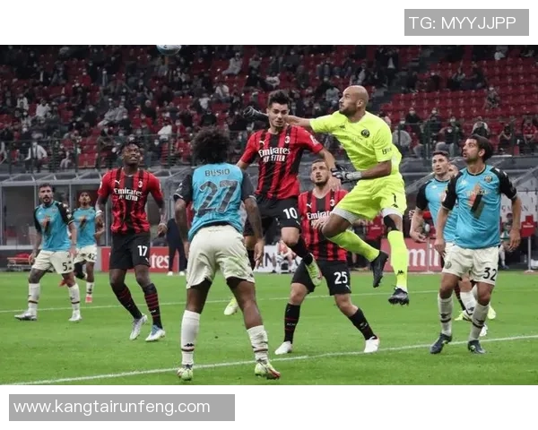 AC米兰与国际米兰巅峰对决CCTV5全程直播精彩赛事回顾 AC米兰与国际米兰巅峰对决CCTV5全程直播精彩赛事回顾