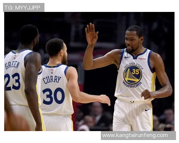 勇士与猛龙首场对决数据分析揭示比赛关键因素与球员表现