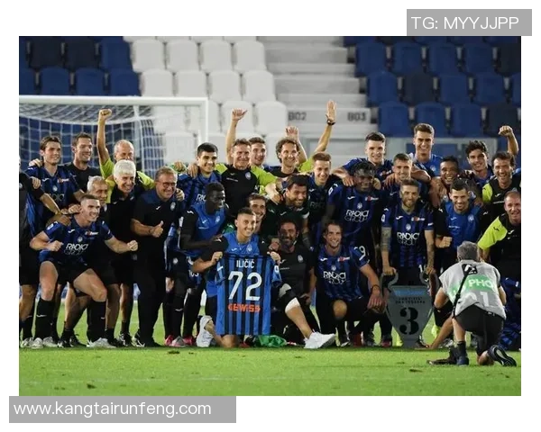 海法夏普尔对阵亚特兰大比赛结果揭晓双方表现分析与精彩瞬间回顾