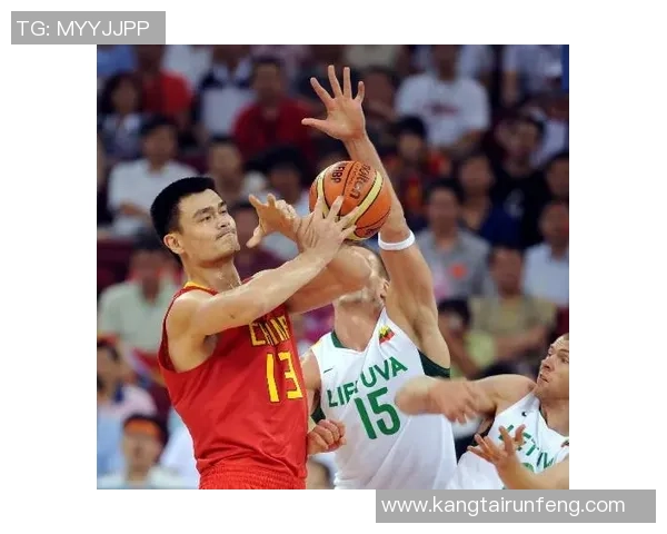 2017年8月中国男篮与立陶宛激战回顾及精彩瞬间分析